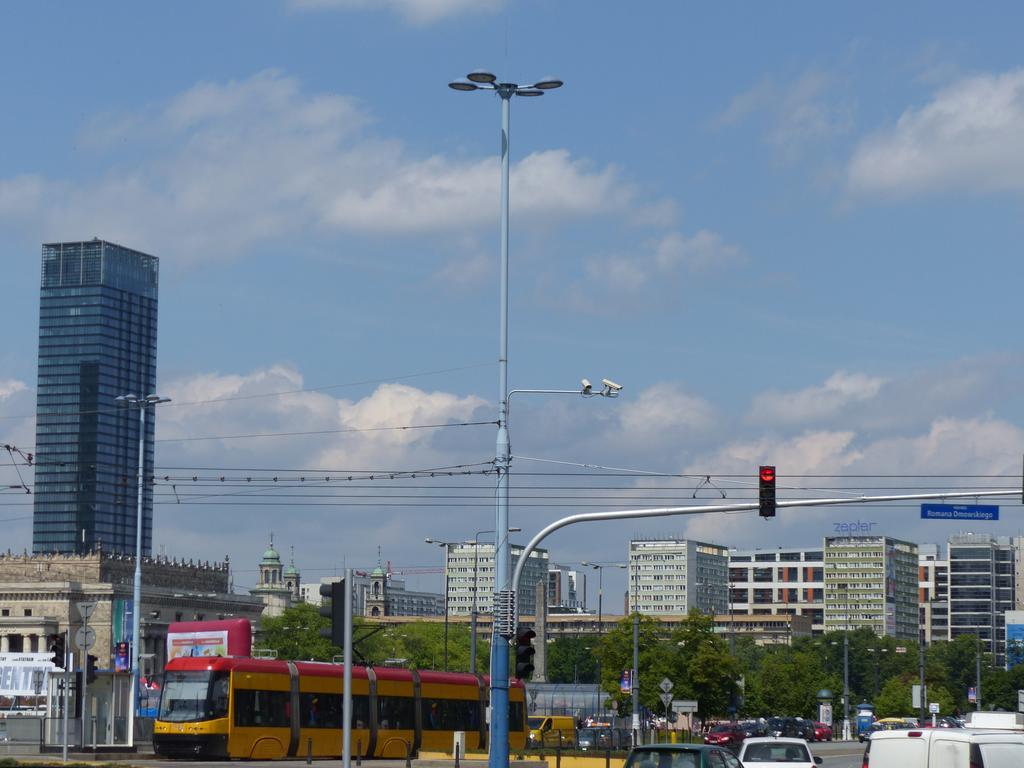 Hosapartments Atelier Residence Varsó Kültér fotó